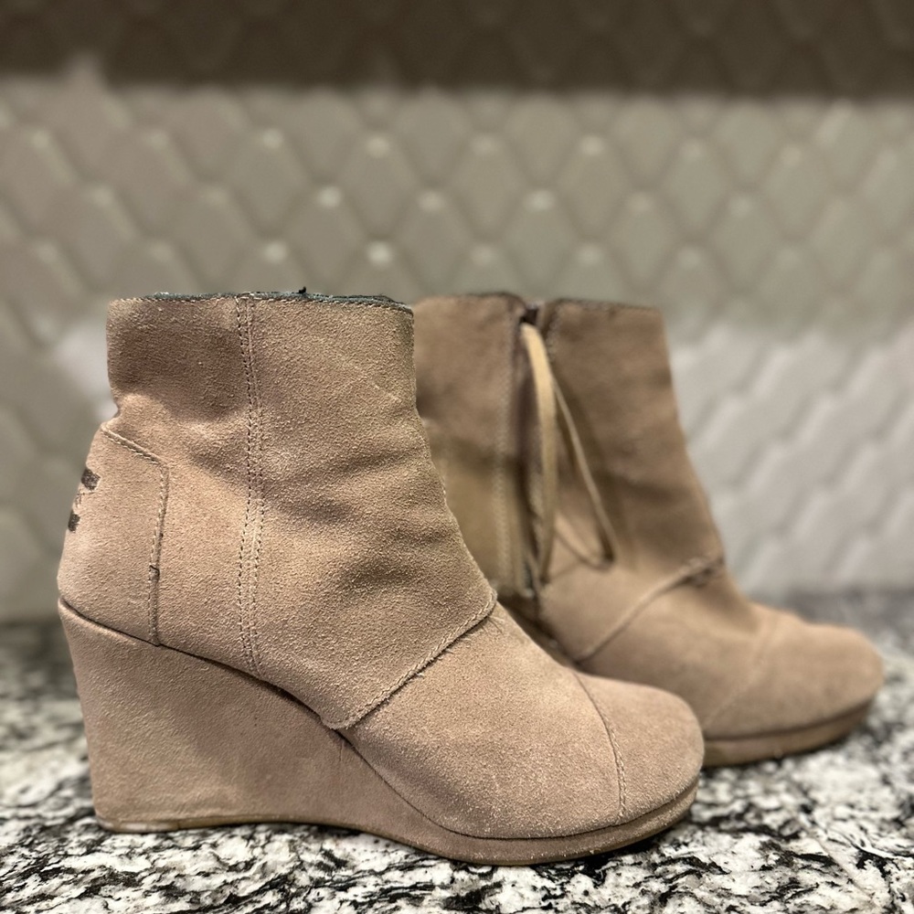 Tom’s Tan Wedge Ankle Booties